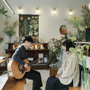 《吃老师的奶头》
